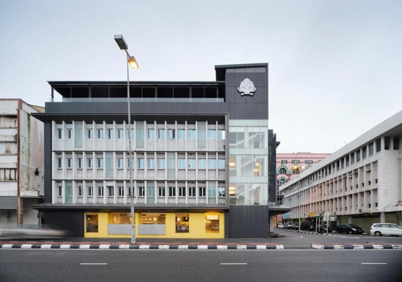 The Brunei Hotel Бандар-Сери-Бегаван Экстерьер фото
